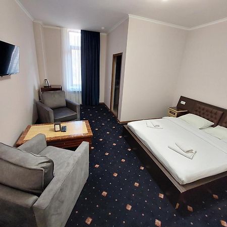 Hotel - Saya Tsaghkadzor Eksteriør billede
