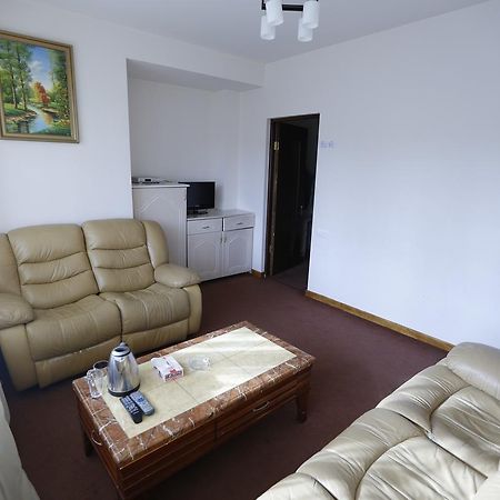 Hotel - Saya Tsaghkadzor Eksteriør billede