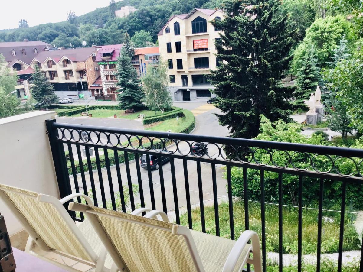 Hotel - Saya Tsaghkadzor Eksteriør billede