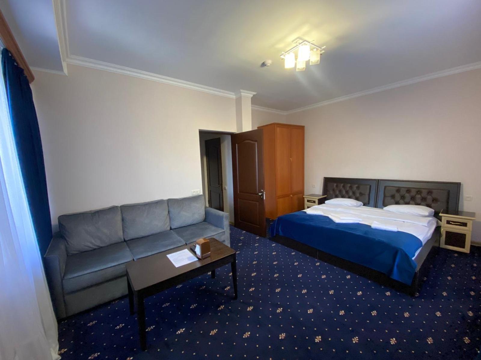 Hotel - Saya Tsaghkadzor Eksteriør billede