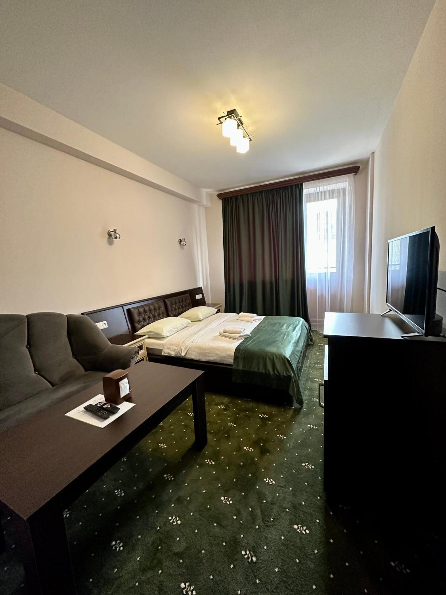 Hotel - Saya Tsaghkadzor Eksteriør billede